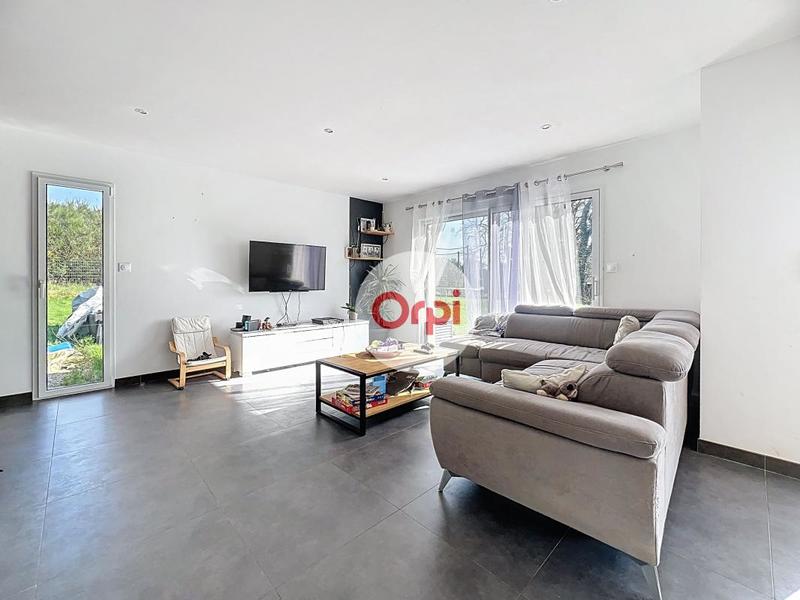 Maison - 109 m² - 5 pièces