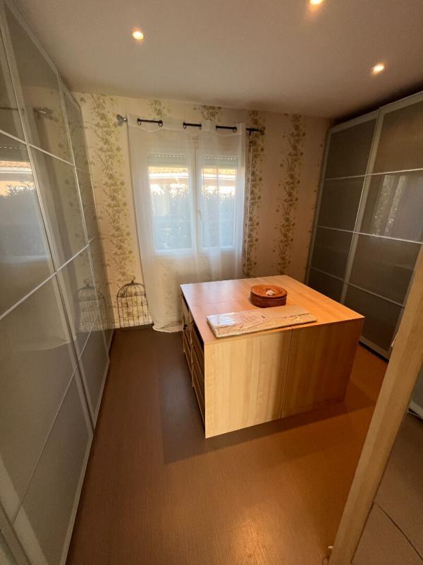 Villa - 210 m² - 11 pièces