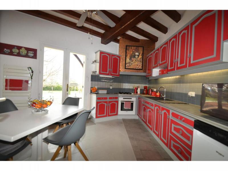 Demeure - 170 m² - 7 pièces