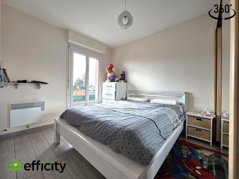 Maison - 253 m² - 15 pièces