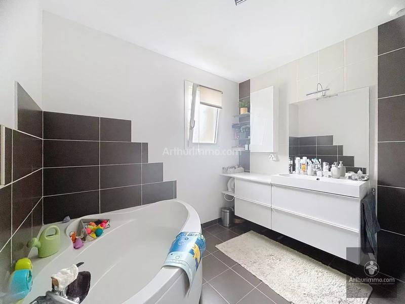 Maison - 117 m² - 6 pièces