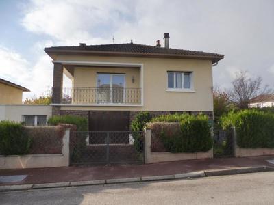 Maison - 122 m² - 6 pièces