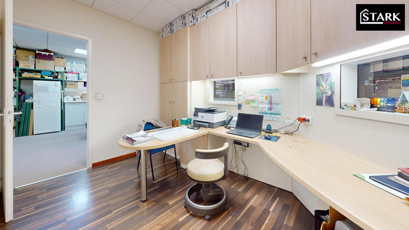 Fonds de commerce - 208 m²