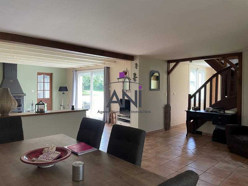 Maison ancienne - 211 m² - 7 pièces