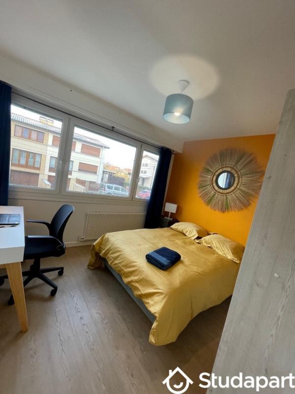 Chambre - 15 m² - 1 pièce