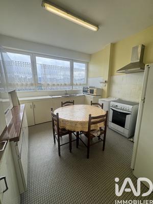 Appartement - 83 m² - 3 pièces