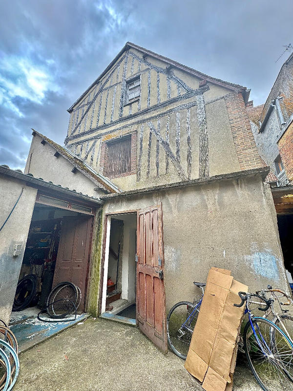 Immeuble - 5 pièces