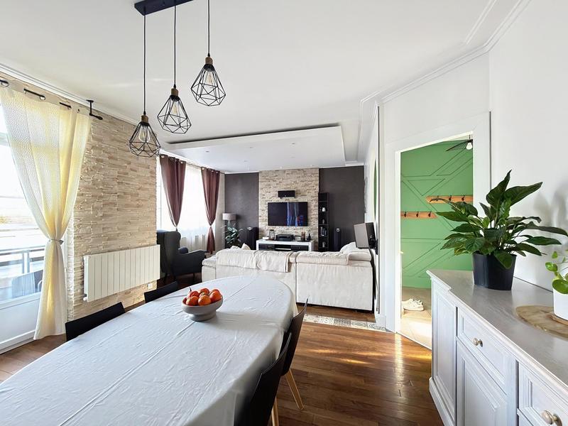 Appartement - 85 m² - 3 pièces