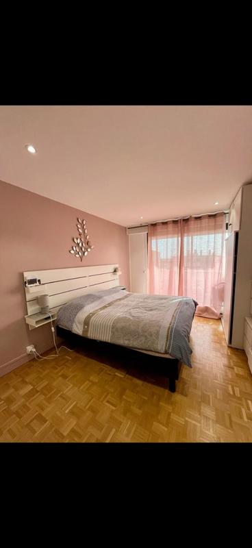 Appartement - 89 m² - 5 pièces