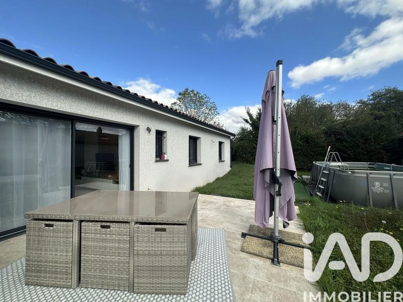 Maison - 121 m² - 5 pièces