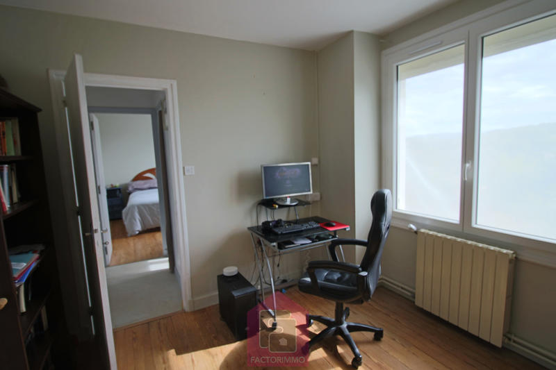 Maison - 100 m² - 6 pièces