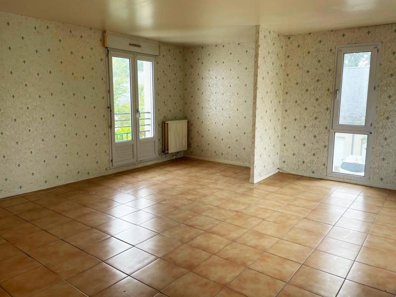 Appartement - 95 m² - 5 pièces