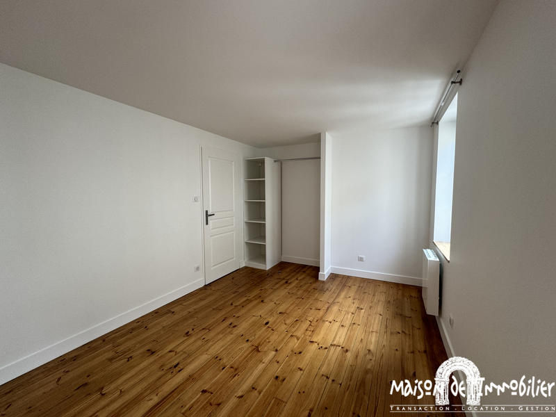 Appartement - 105 m² - 4 pièces