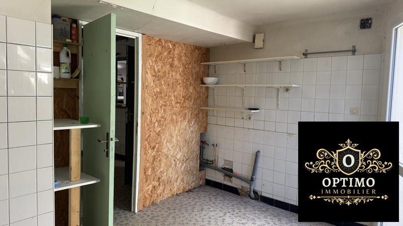 Maison - 450 m² - 12 pièces