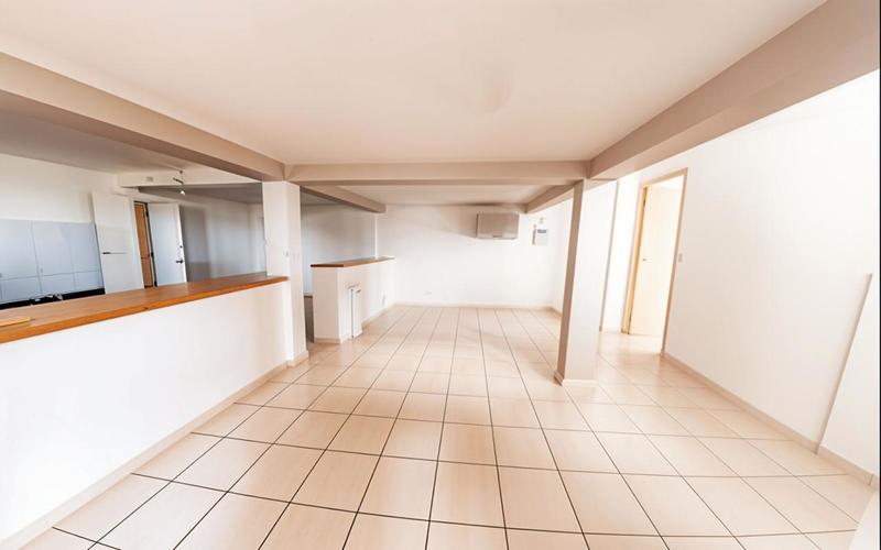 Immeuble - 86 m² - 5 pièces