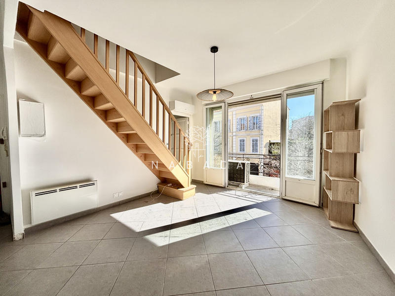 Appartement - 77 m² - 4 pièces