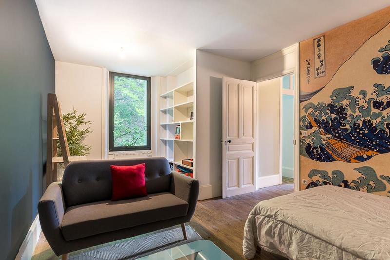 Demeure - 467 m² - 17 pièces