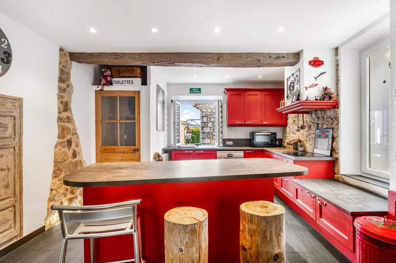 Appartement - 90 m² - 3 pièces