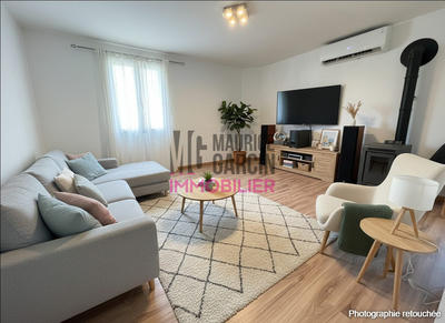 Maison - 96 m² - 5 pièces