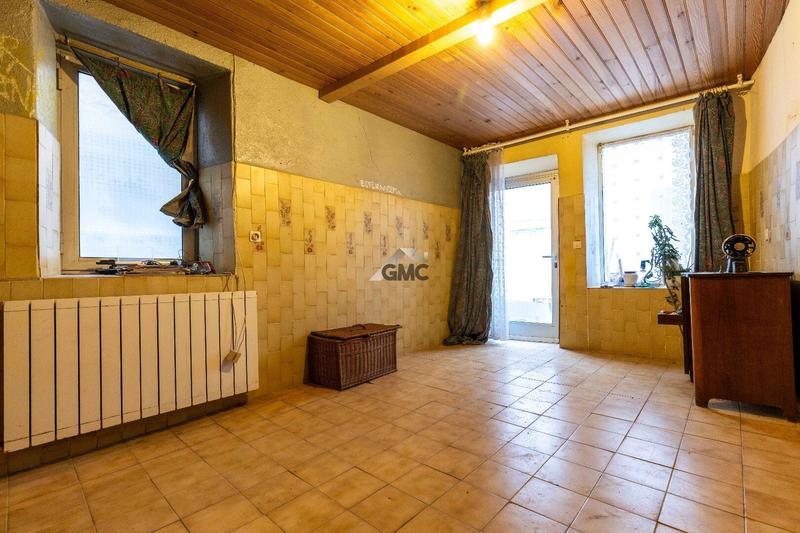 Maison - 87 m² - 5 pièces