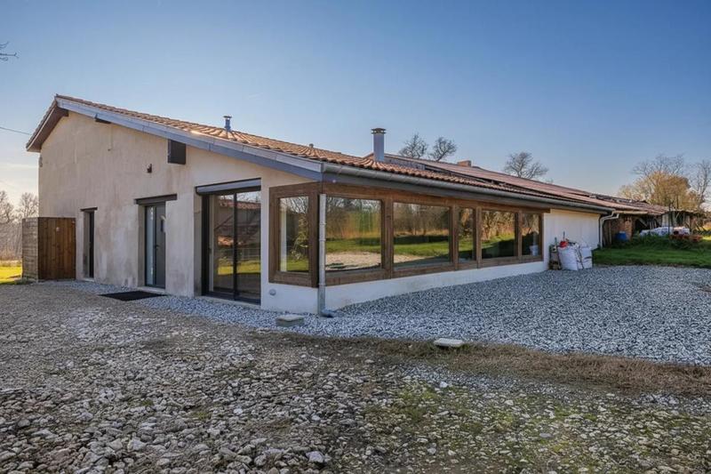 Corps de ferme - 302 m² - 8 pièces
