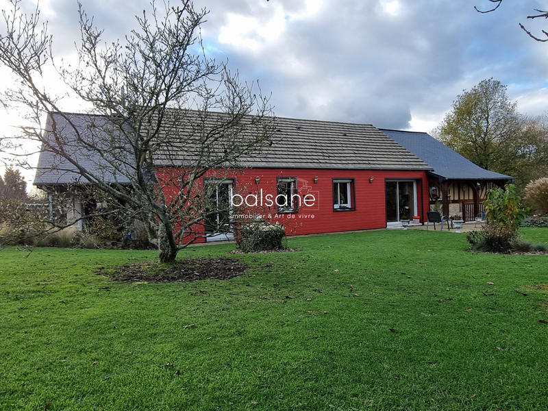 Maison traditionnelle - 165 m² - 5 pièces