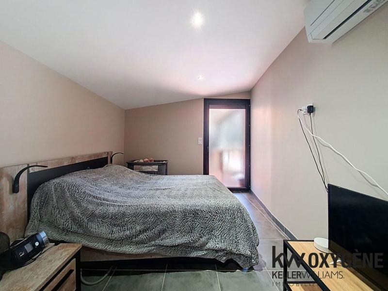 Maison - 195 m² - 7 pièces