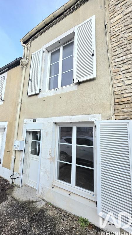 Maison - 104 m² - 6 pièces