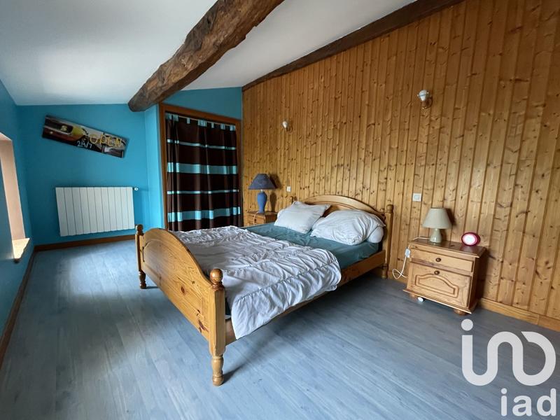 Maison - 219 m² - 8 pièces