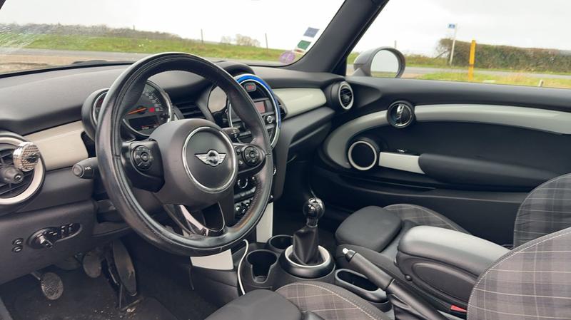 Mini Cooper 1.5 136 Pack Chili