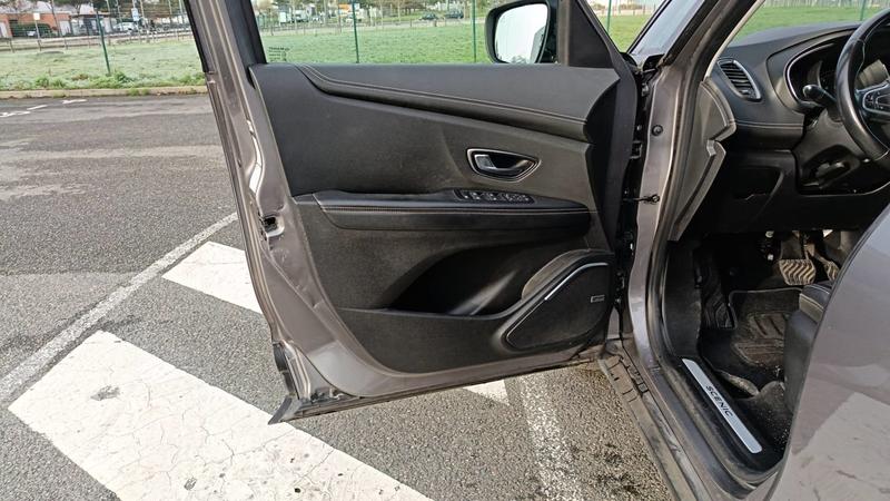 Renault Grand Scénic 1.6 DCi 160 Edc6 Intens - Automatique