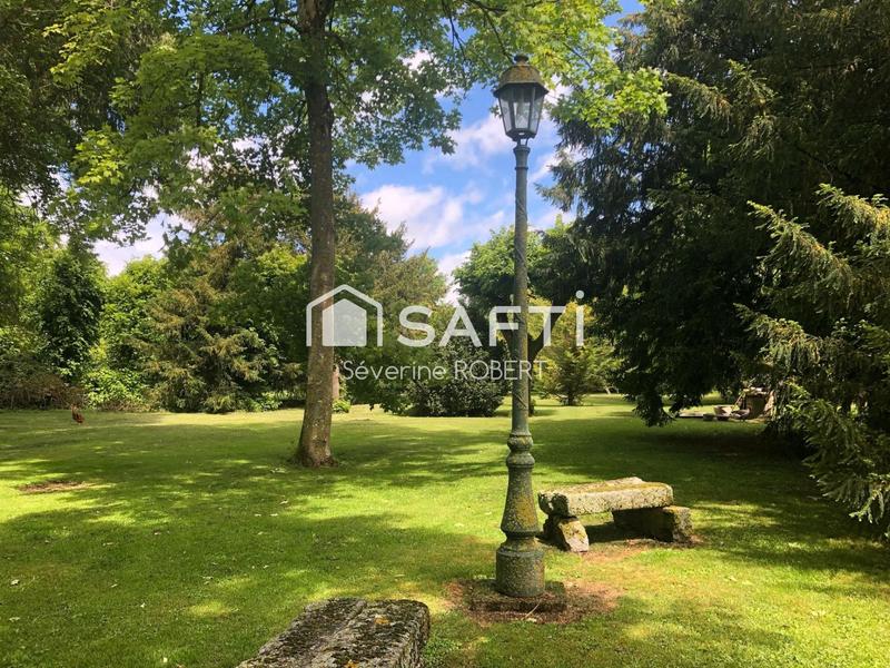 Maison - 550 m² - 15 pièces