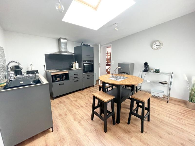 Immeuble - 6 pièces