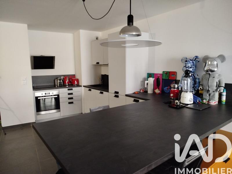 Appartement - 81 m² - 3 pièces