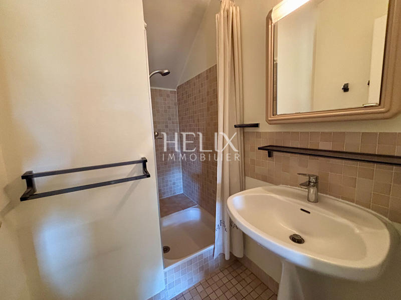 Maison - 130 m² - 7 pièces