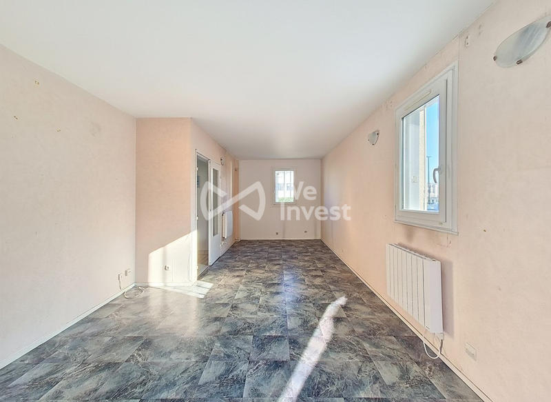 Maison - 93 m² - 5 pièces