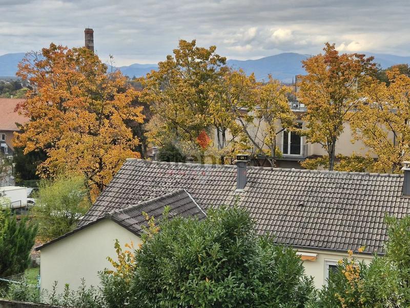 Appartement - 105 m² - 4 pièces