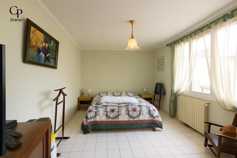 Maison traditionnelle - 170 m² - 6 pièces