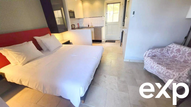 Manoir - 330 m² - 9 pièces