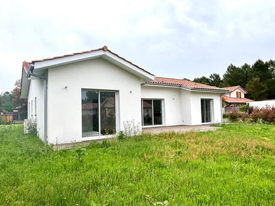 Maison - 109 m² - 4 pièces