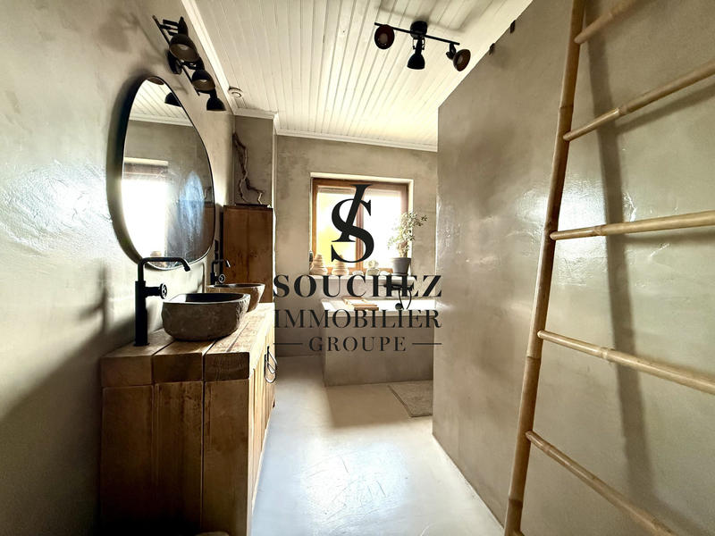 Maison - 107 m² - 5 pièces