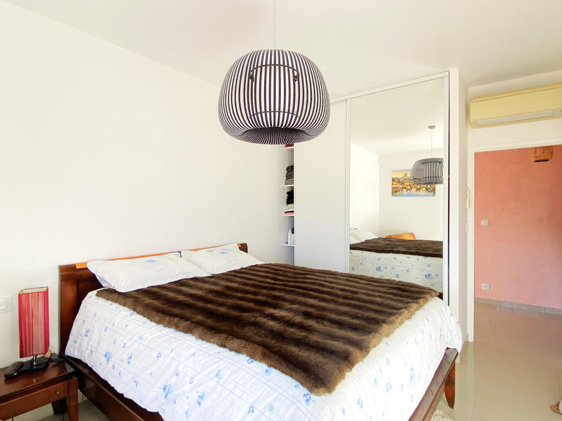 Appartement - 101 m² - 3 pièces