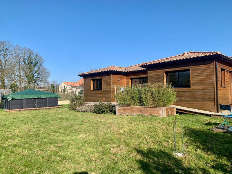 Maison - 97 m² - 5 pièces