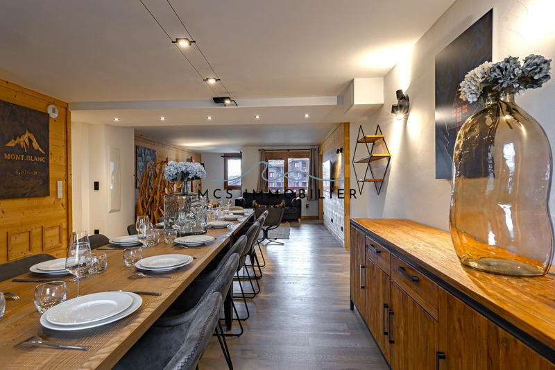 Appartement - 150 m² - 6 pièces