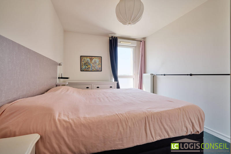 Appartement - 82 m² - 4 pièces