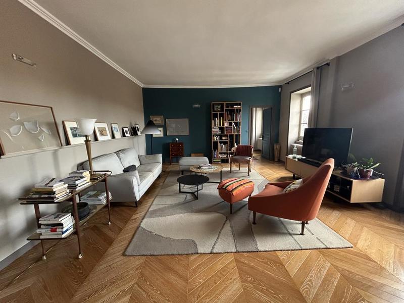 Appartement - 130 m² - 5 pièces