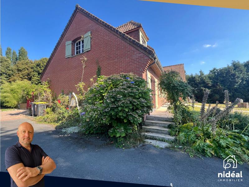 Maison - 230 m² - 7 pièces