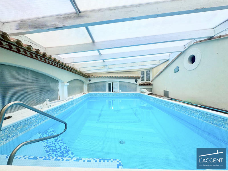 Maison - 177 m² - 5 pièces