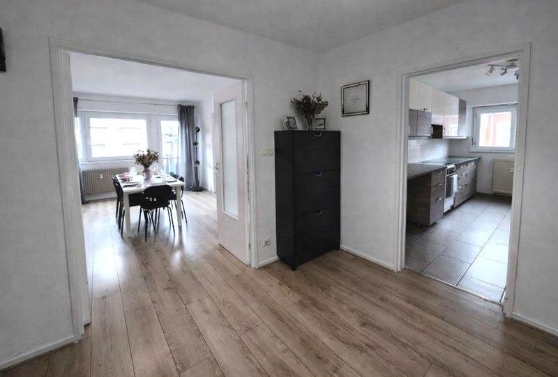 Appartement - 98 m² - 4 pièces