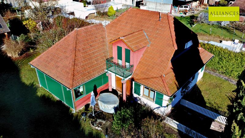 Maison - 127 m² - 6 pièces